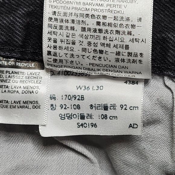 Levis 501 Mens Jeans Size 34x28 Regular Straight Fit Leg Denim Black Hemmed - Picture 12 of 16